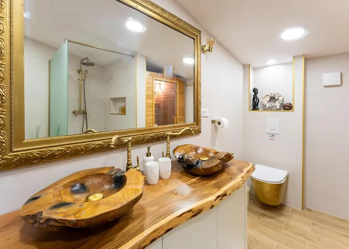 Lovely In With Sauna 度假居 *